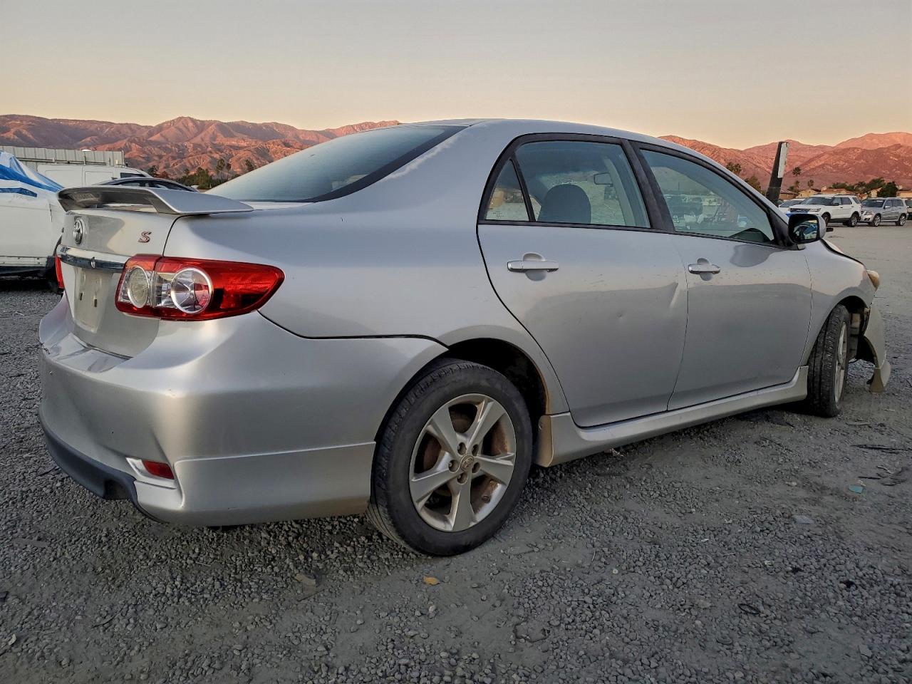 2013 TOYOTA COROLLA