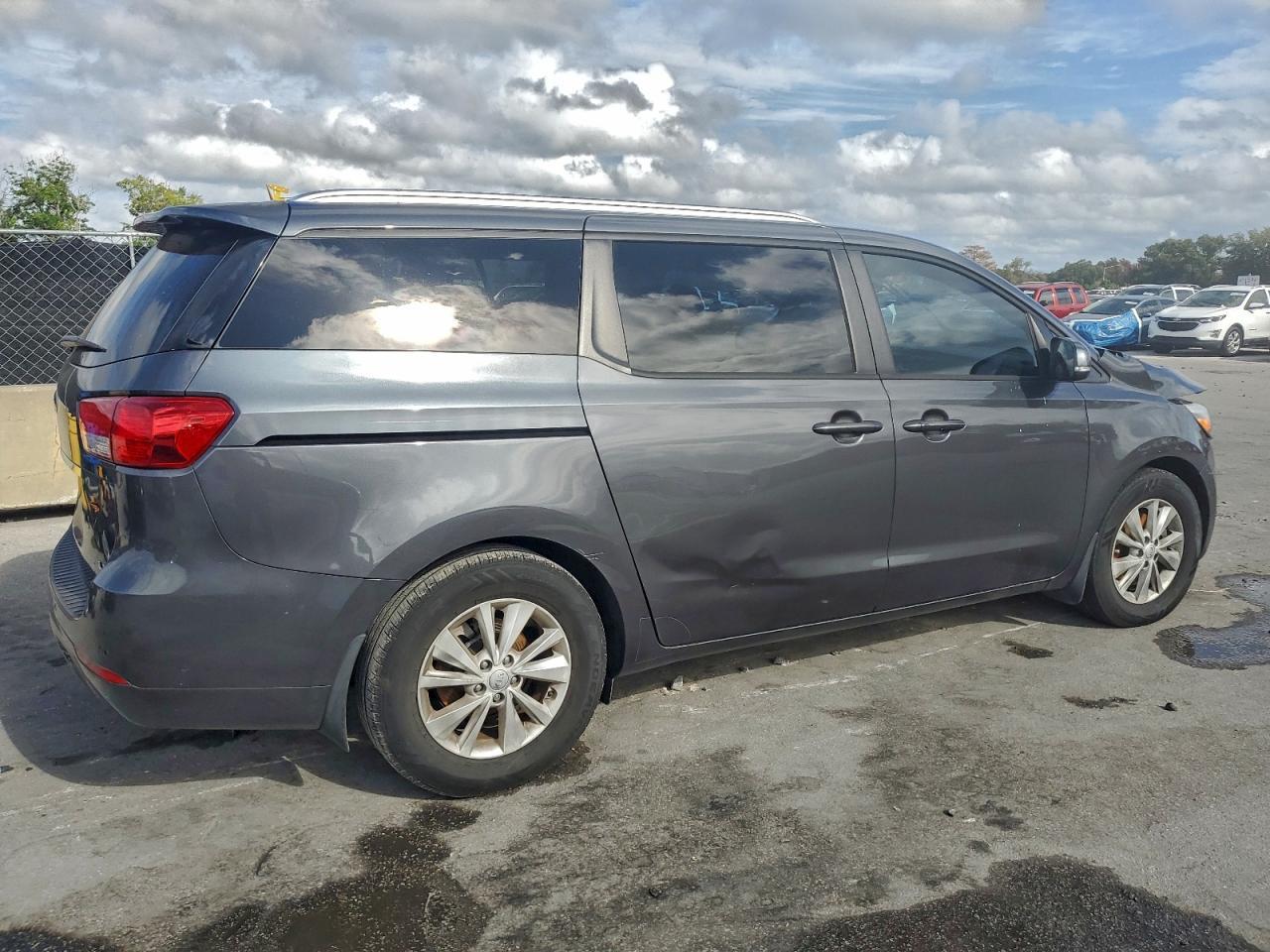 2017 KIA SEDONA