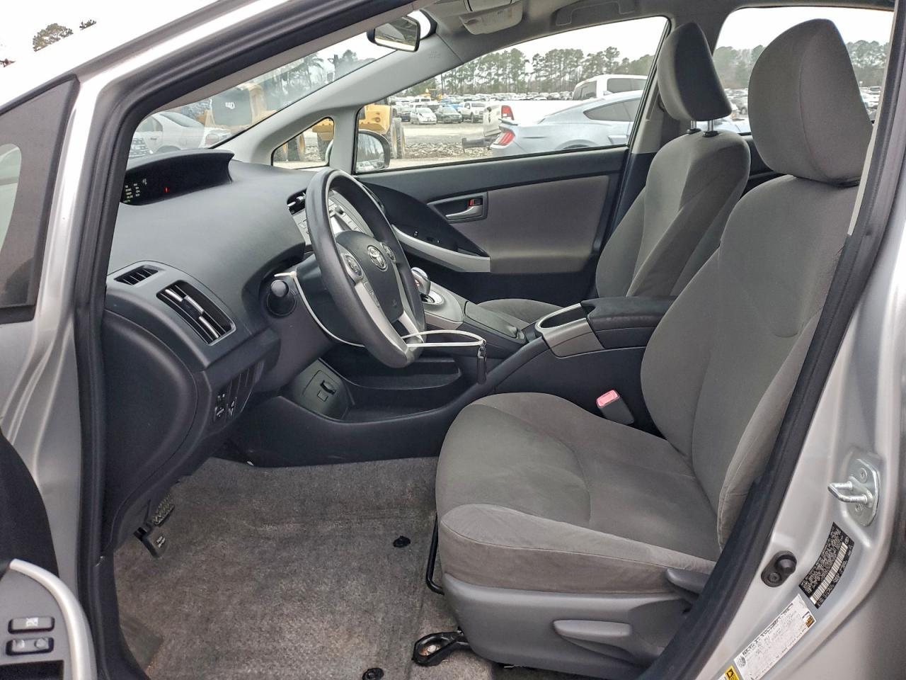 2012 TOYOTA PRIUS