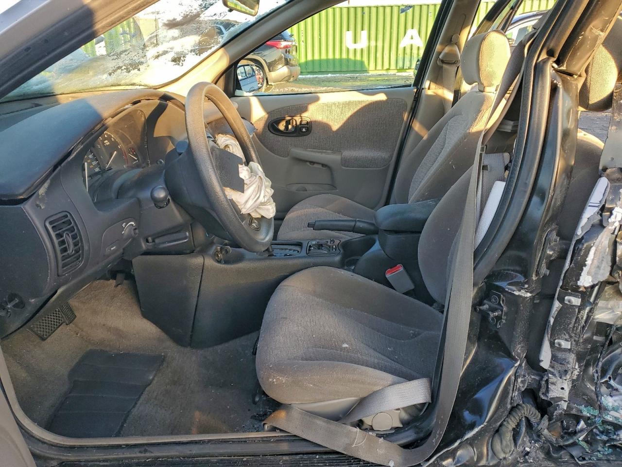 2000 SATURN Sl2