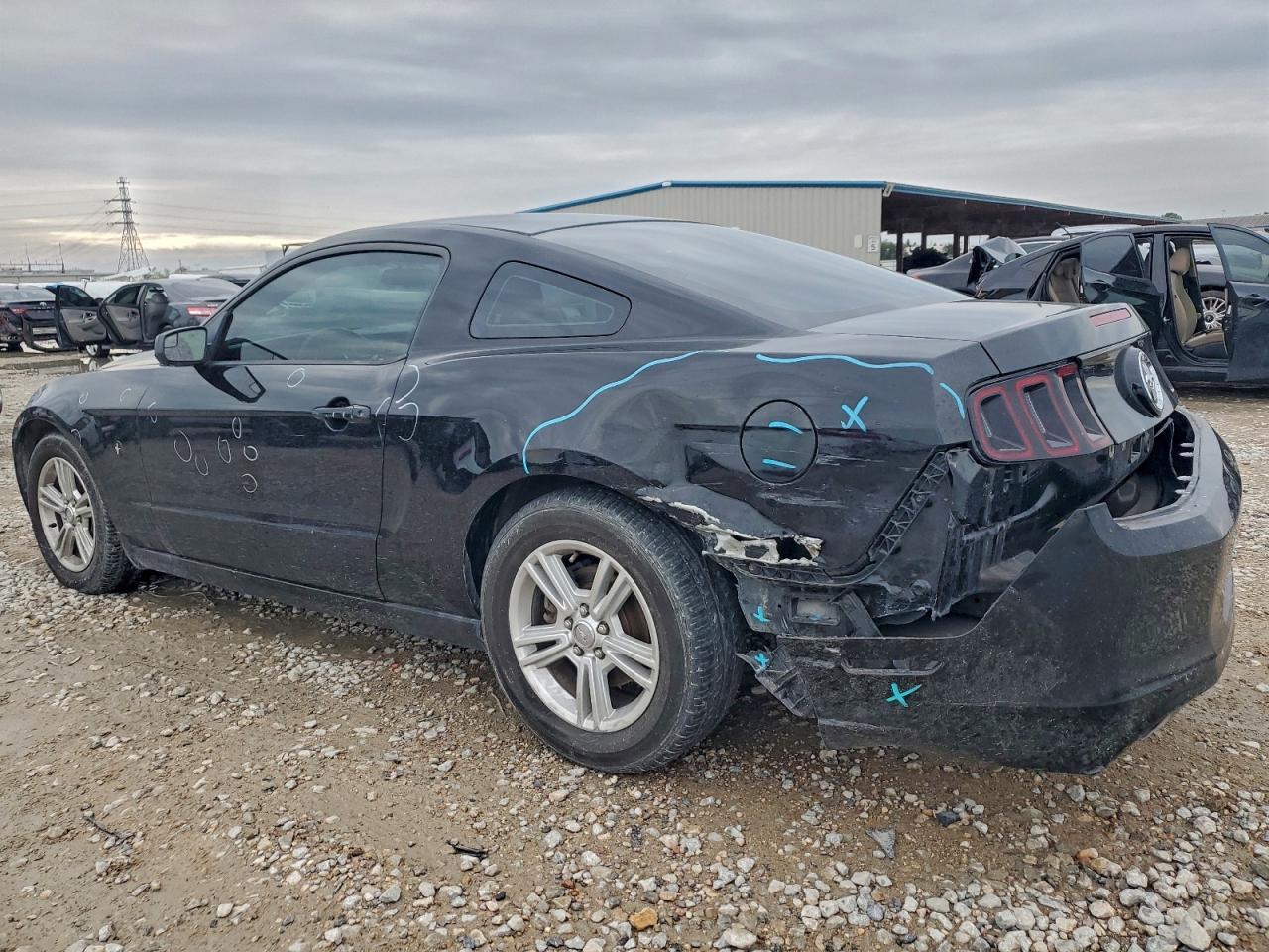 2013 FORD MUSTANG