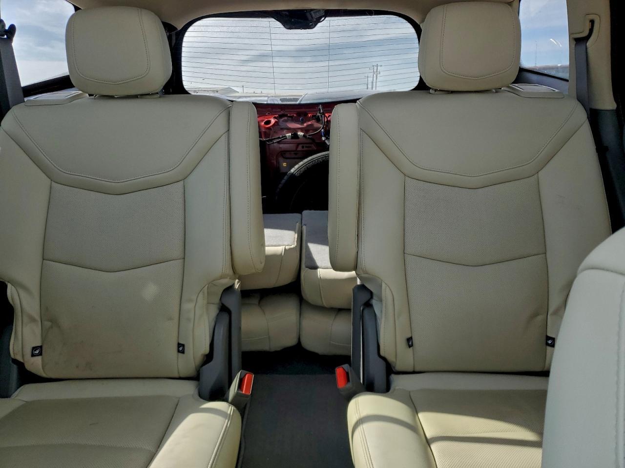 2024 CADILLAC XT6