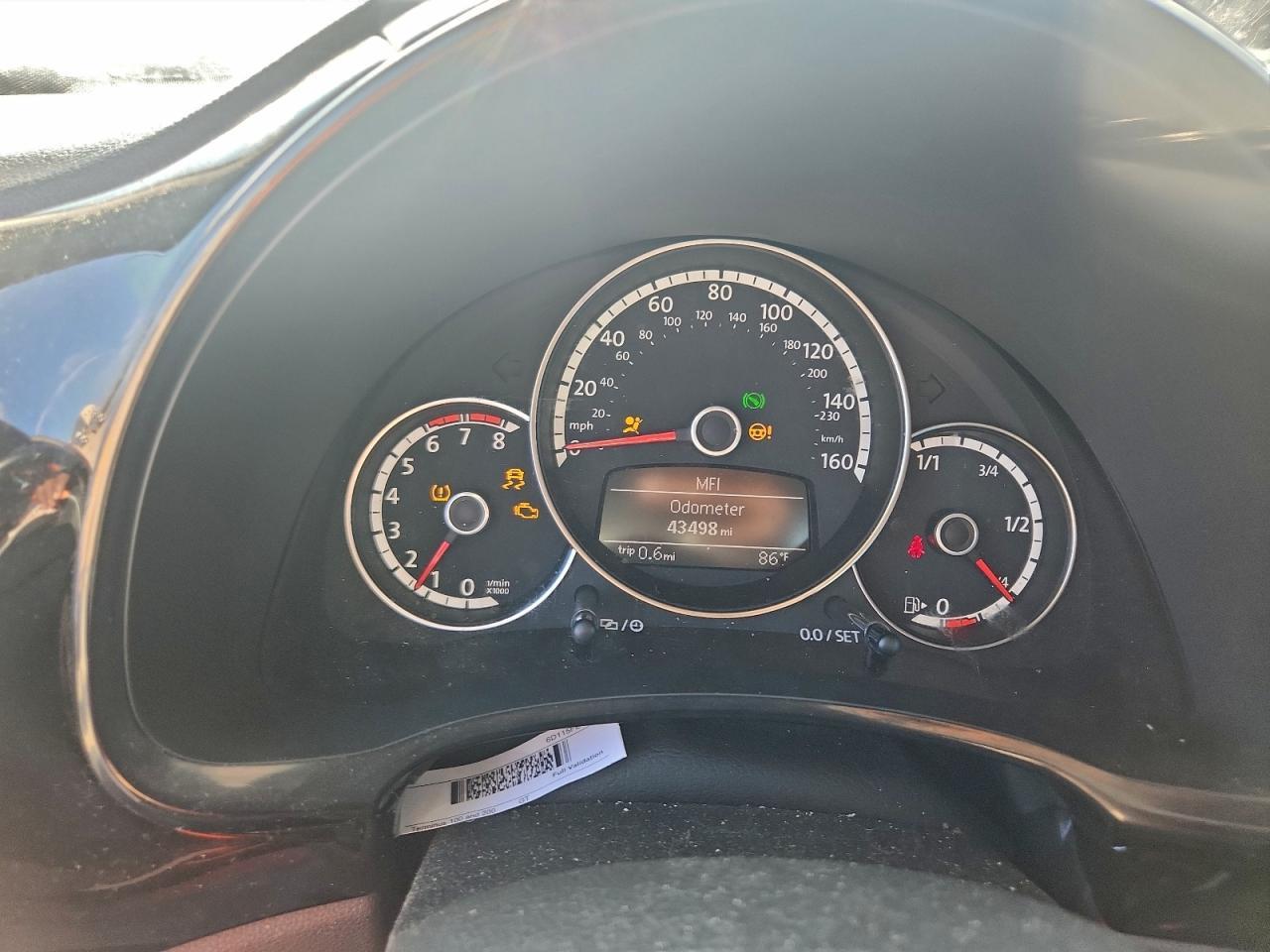 2016 VOLKSWAGEN Beetle