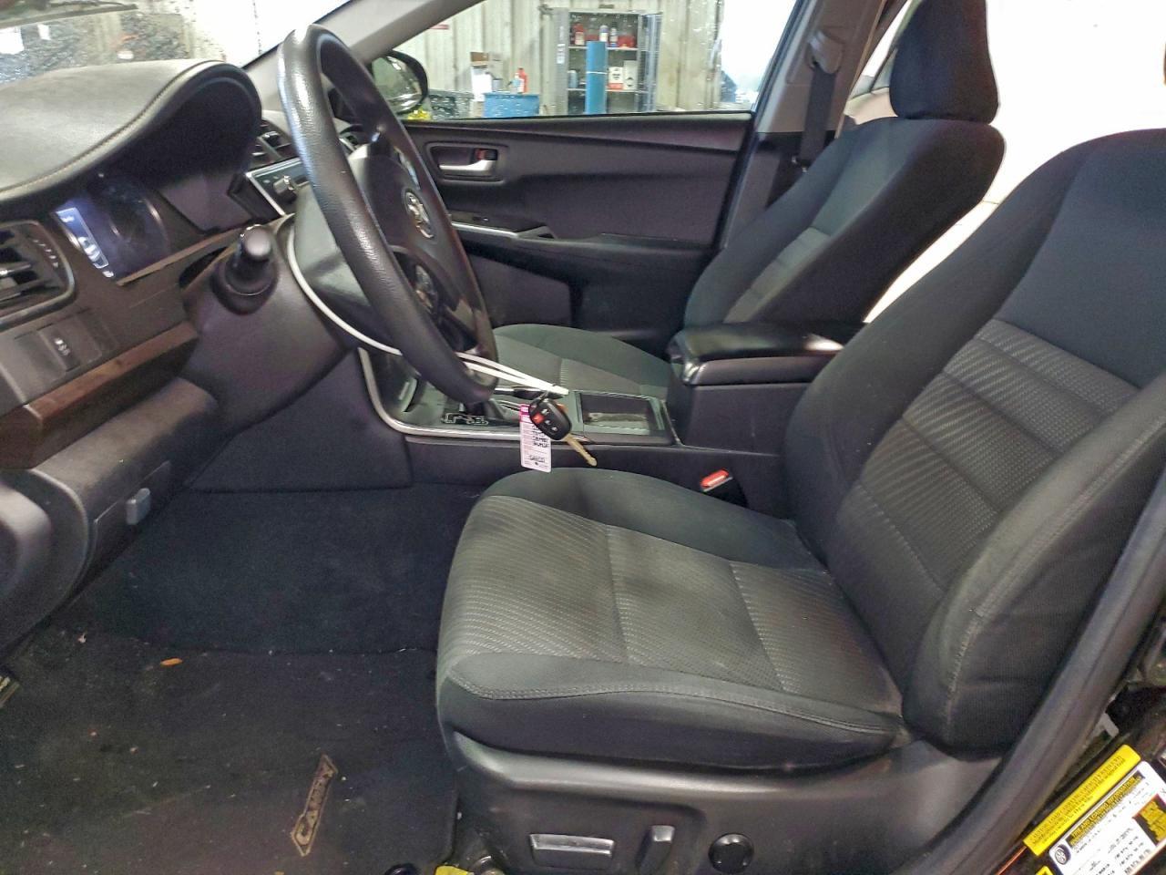 2017 TOYOTA CAMRY