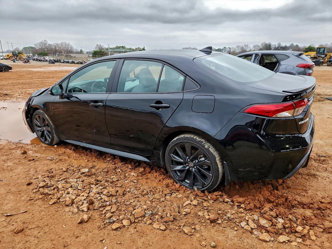 2024 TOYOTA COROLLA