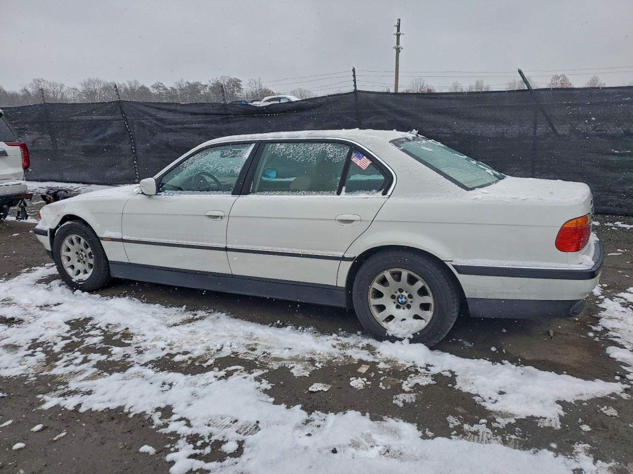 2000 BMW 7 series