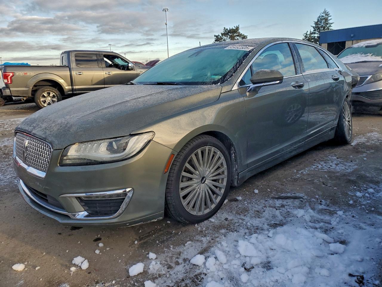2017 LINCOLN MKZ