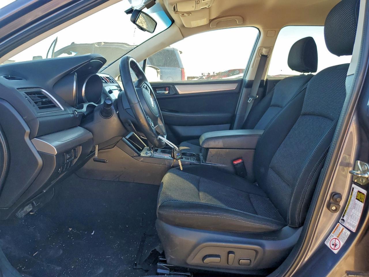 2015 SUBARU Outback
