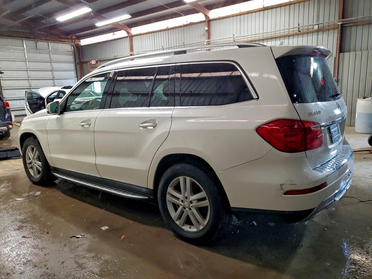 2015 MERCEDES-BENZ GL-Class