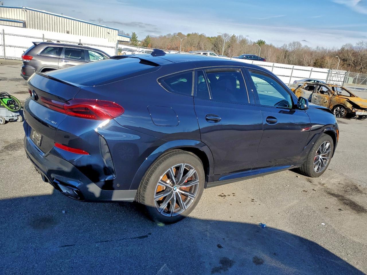 2023 BMW X6
