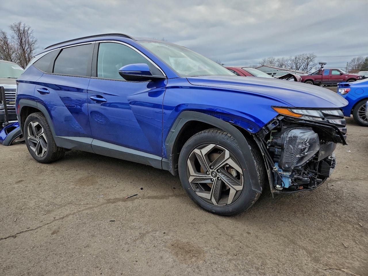2022 HYUNDAI TUCSON
