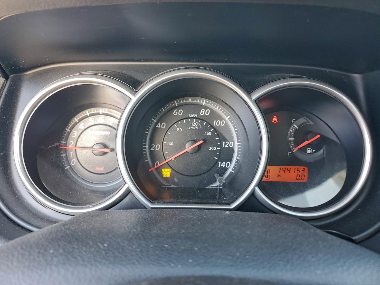 2011 NISSAN VERSA