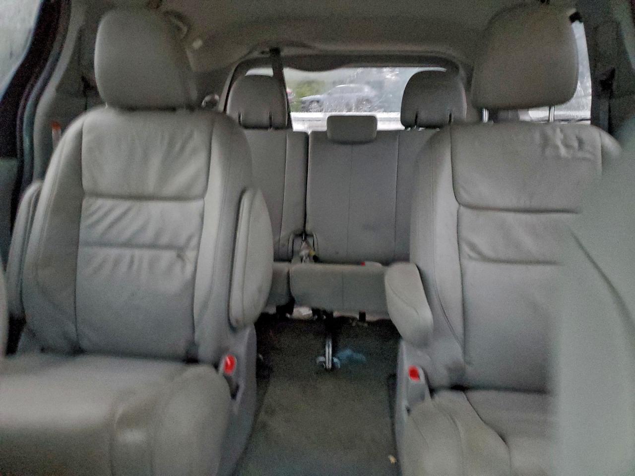 2018 TOYOTA SIENNA