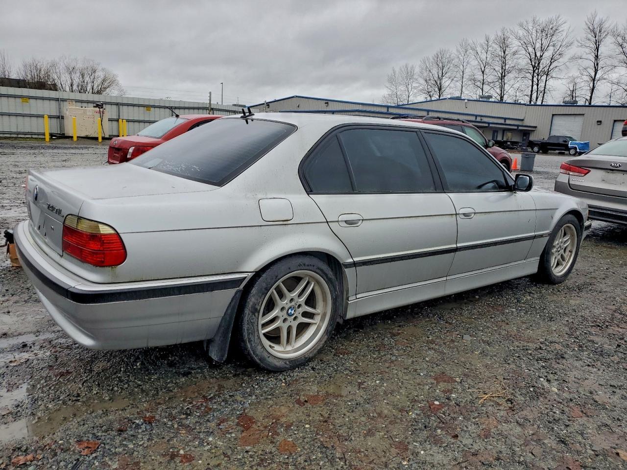 2001 BMW 7 series