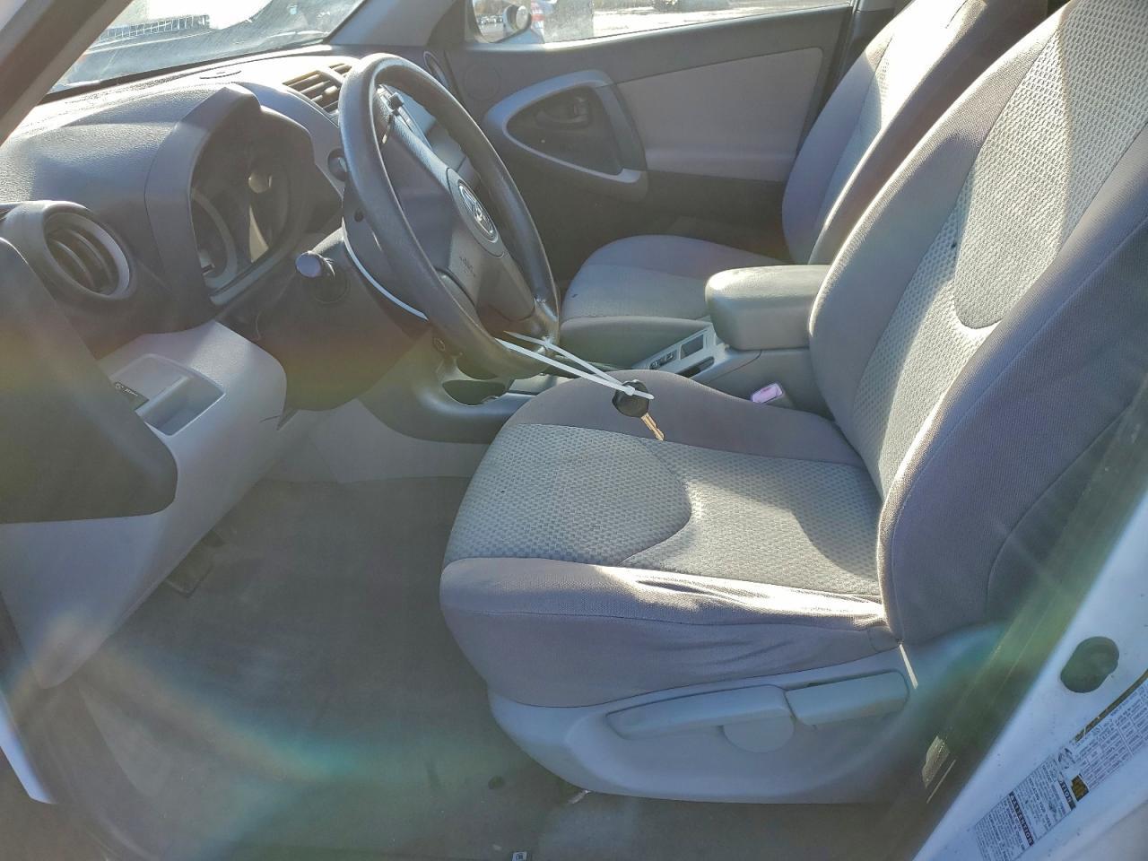 2006 TOYOTA RAV4