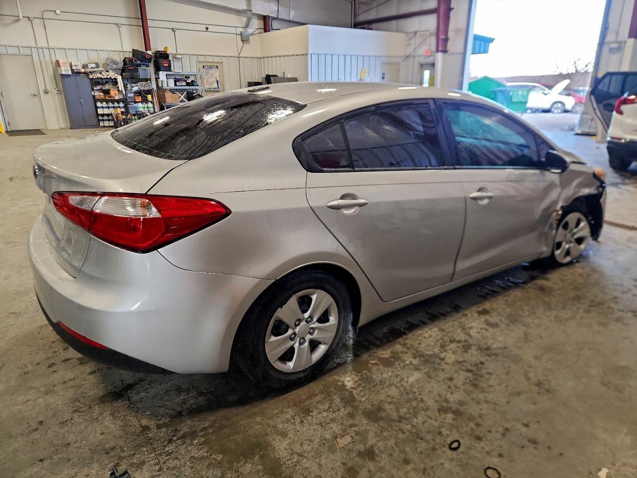2016 KIA FORTE