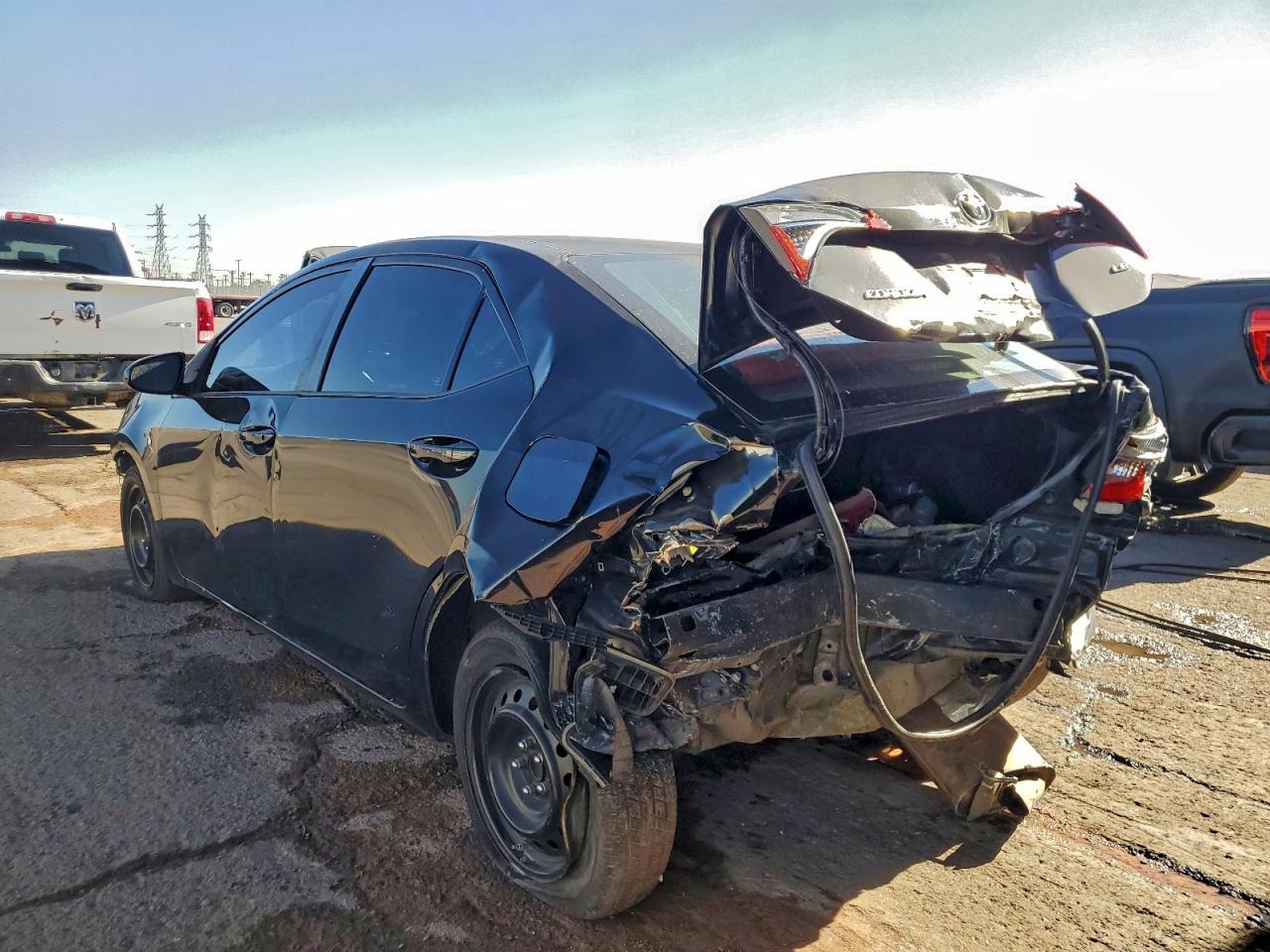 2018 TOYOTA COROLLA