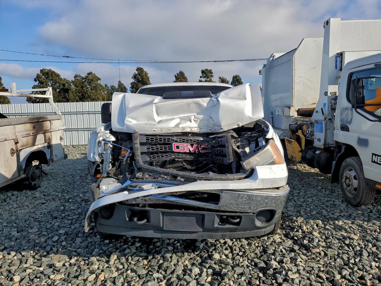 2013 GMC Sierra