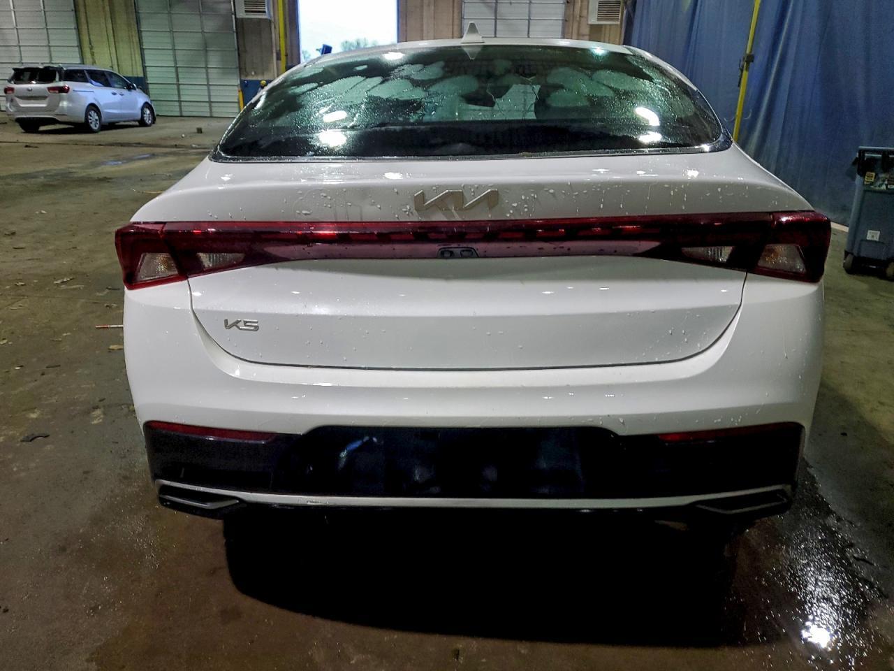 2023 KIA K5