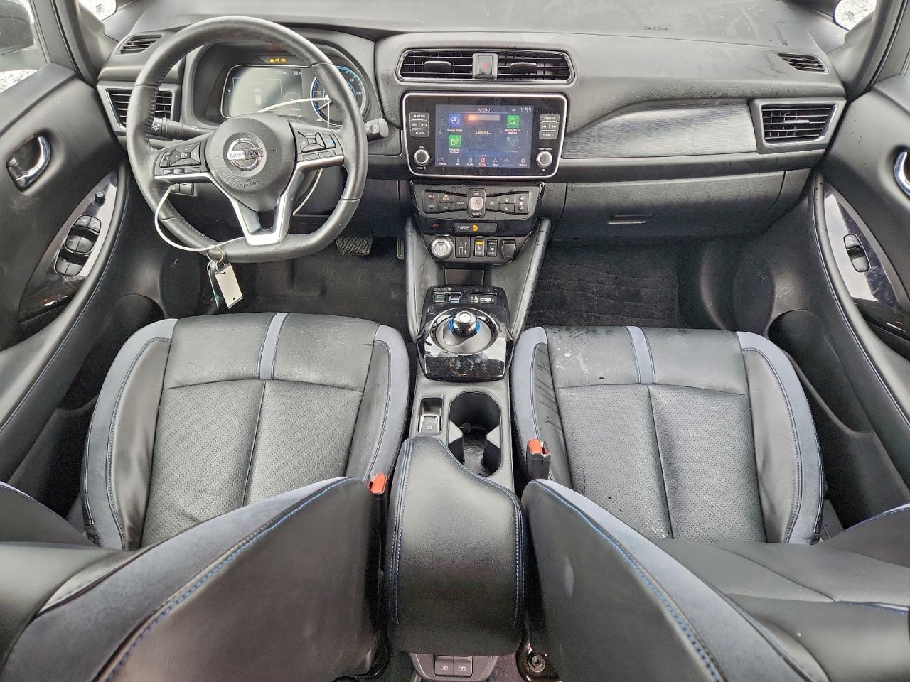 2021 NISSAN LEAF