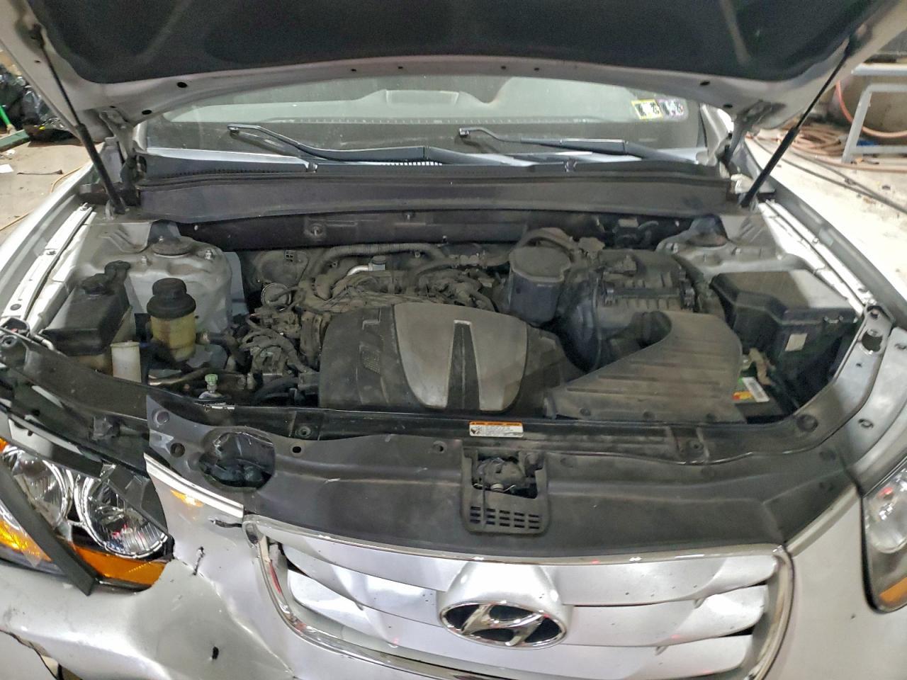 2011 HYUNDAI SANTA FE