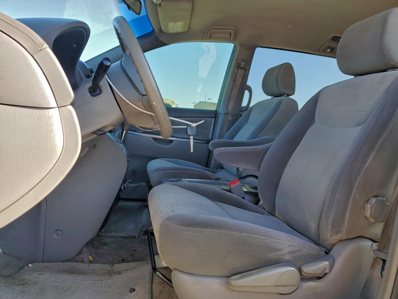 2007 TOYOTA SIENNA