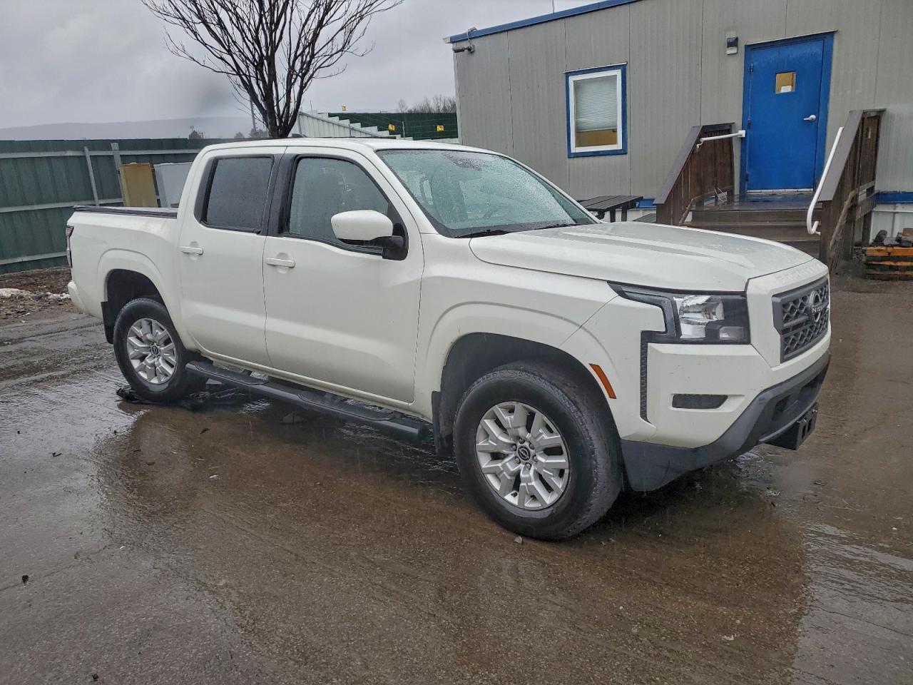 2022 NISSAN Frontier