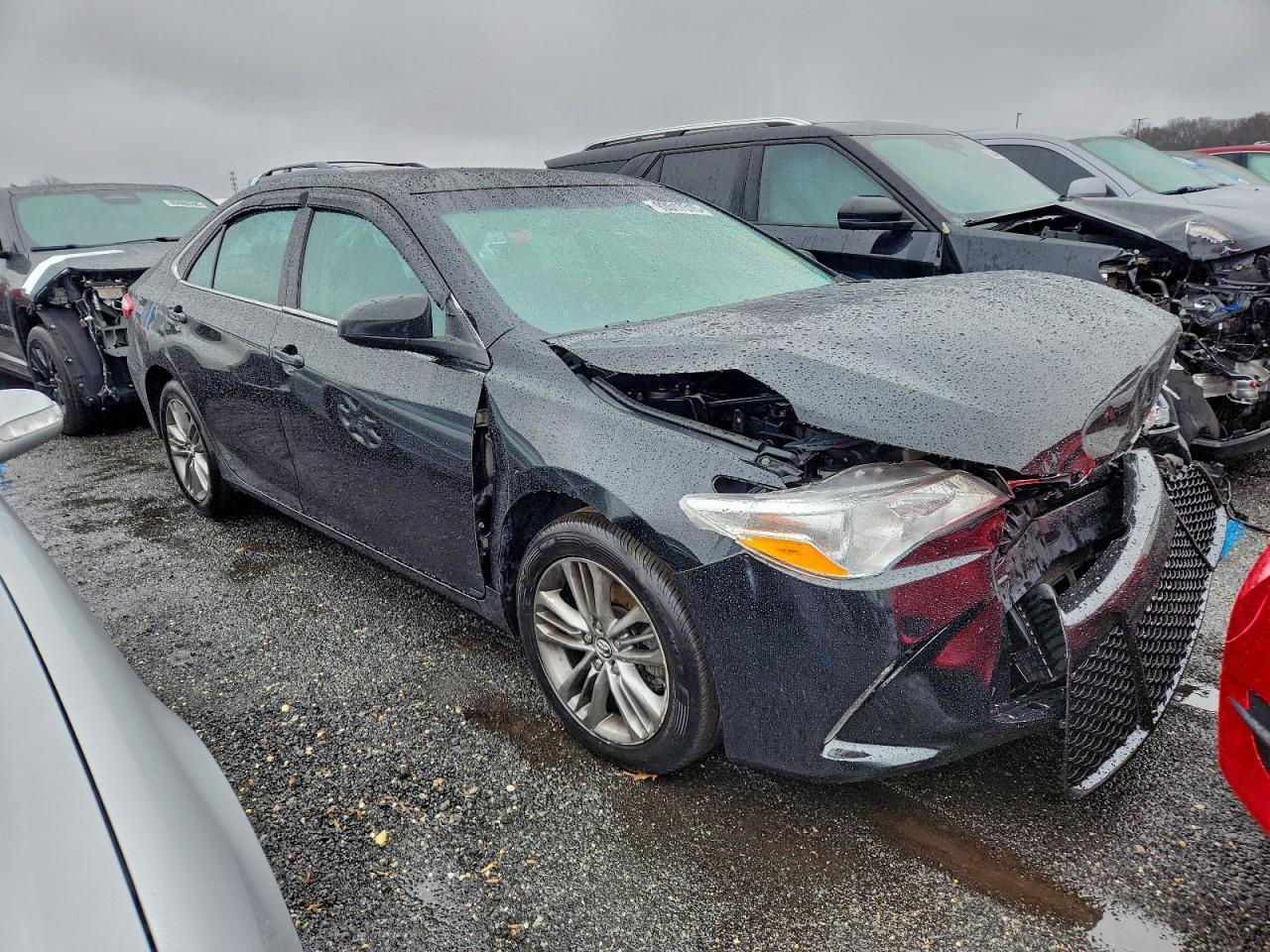 2015 TOYOTA CAMRY