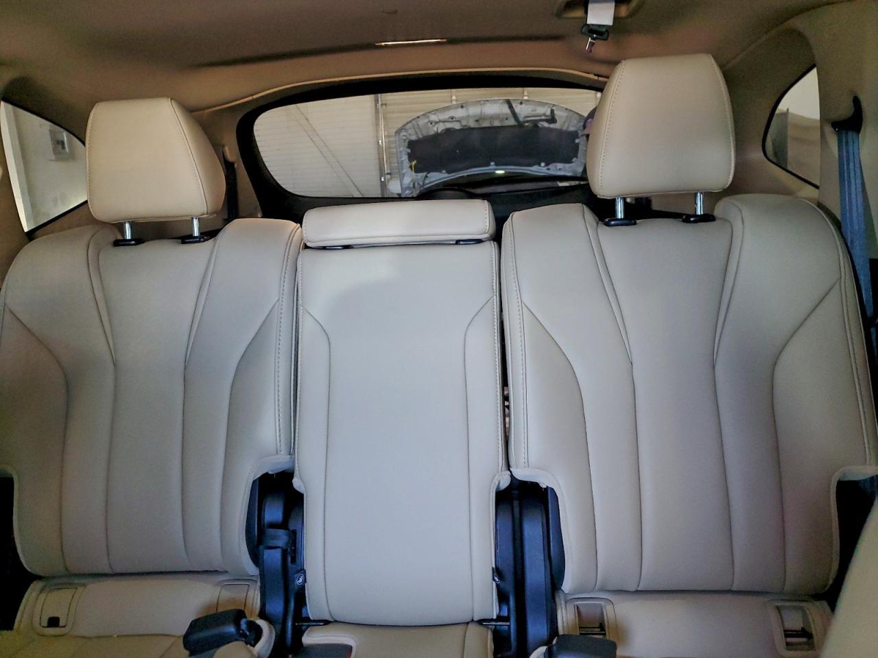 2025 ACURA MDX