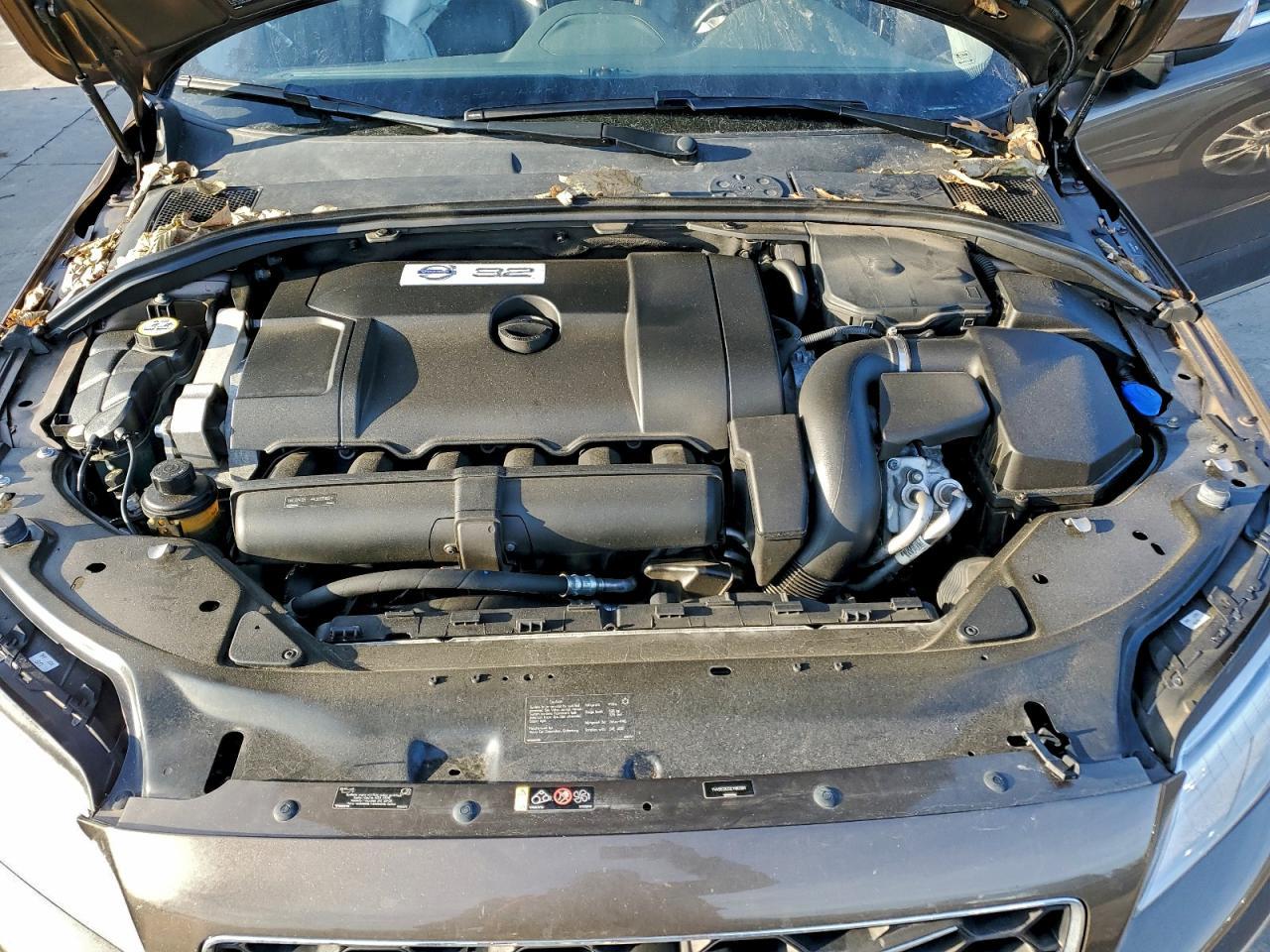 2014 VOLVO XC70