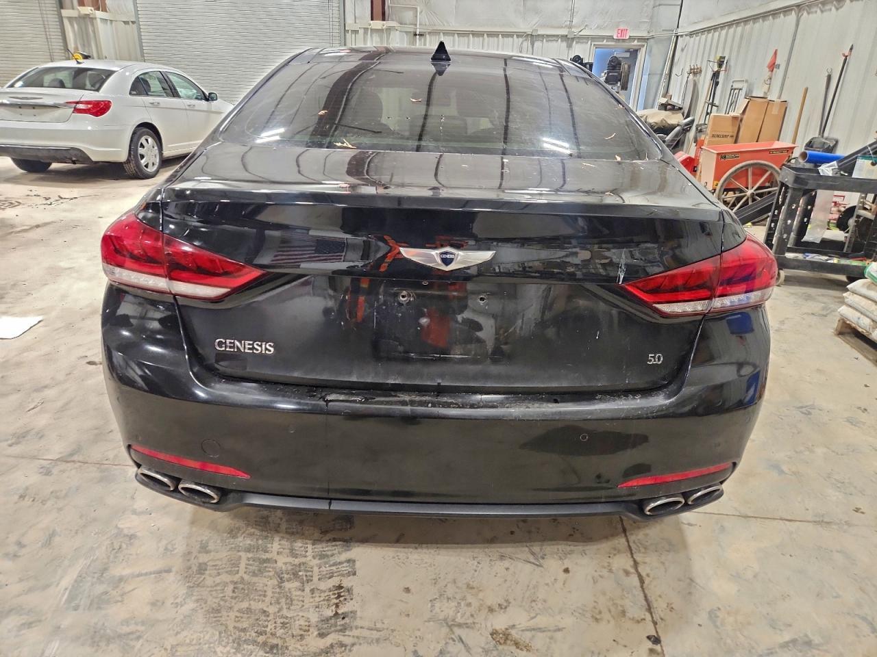 2015 HYUNDAI GENESIS