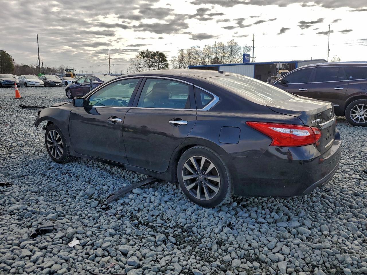 2017 NISSAN ALTIMA