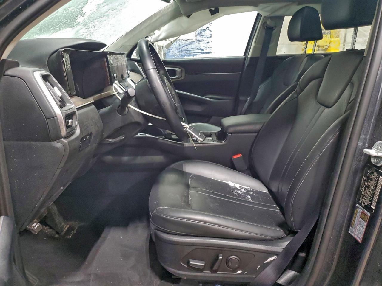 2023 KIA SORENTO