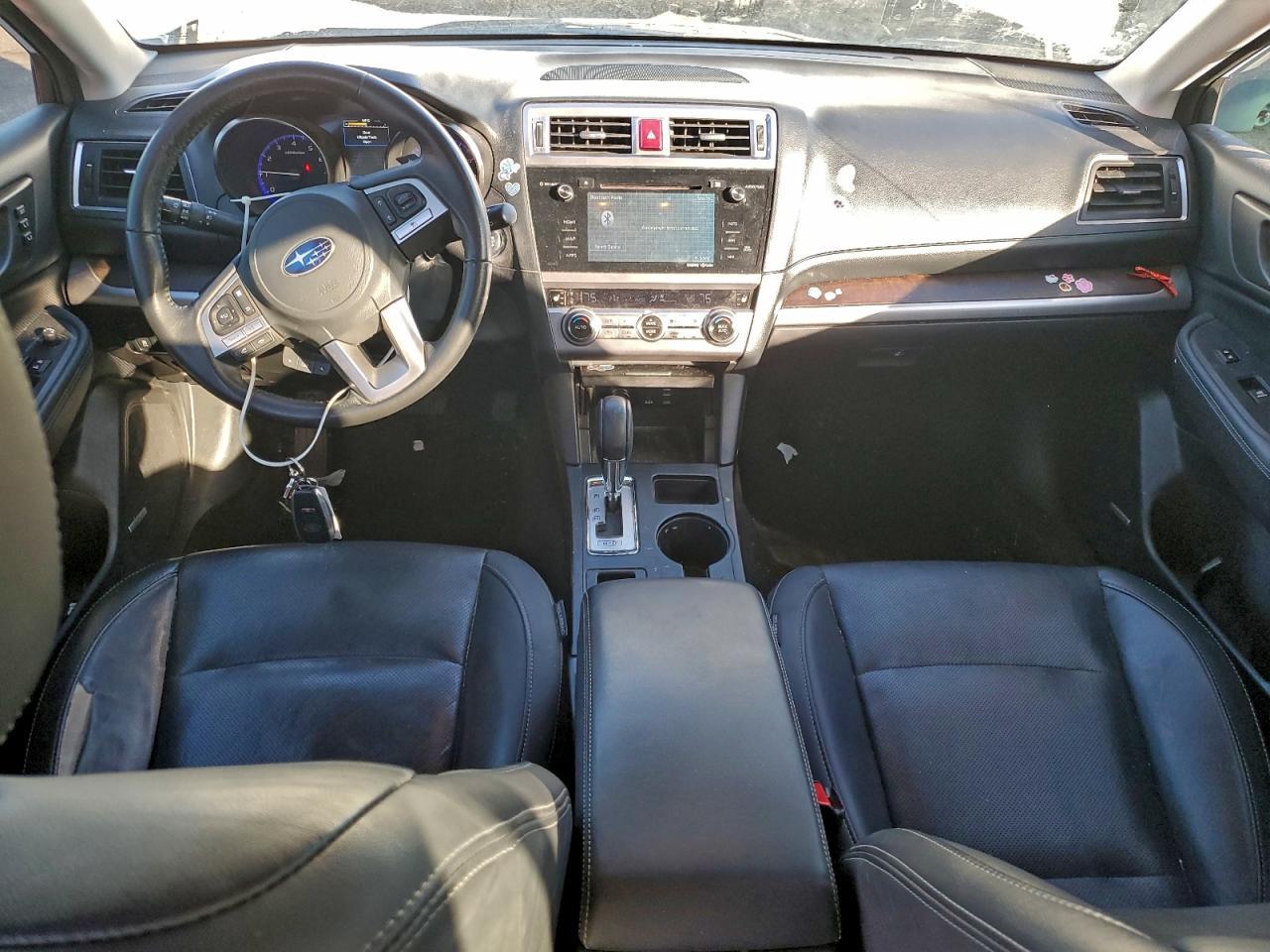 2015 SUBARU Outback