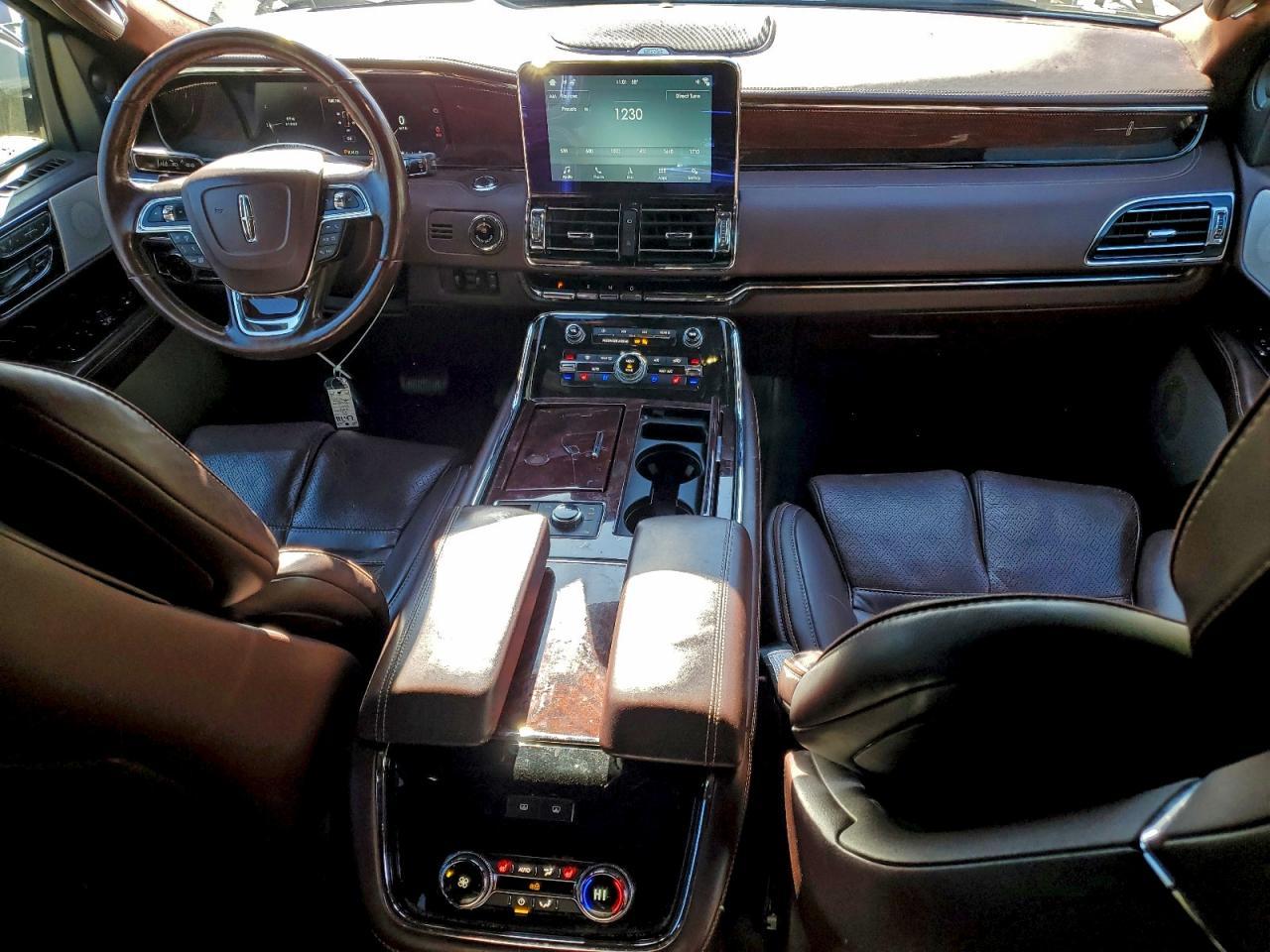 2018 LINCOLN Navigator