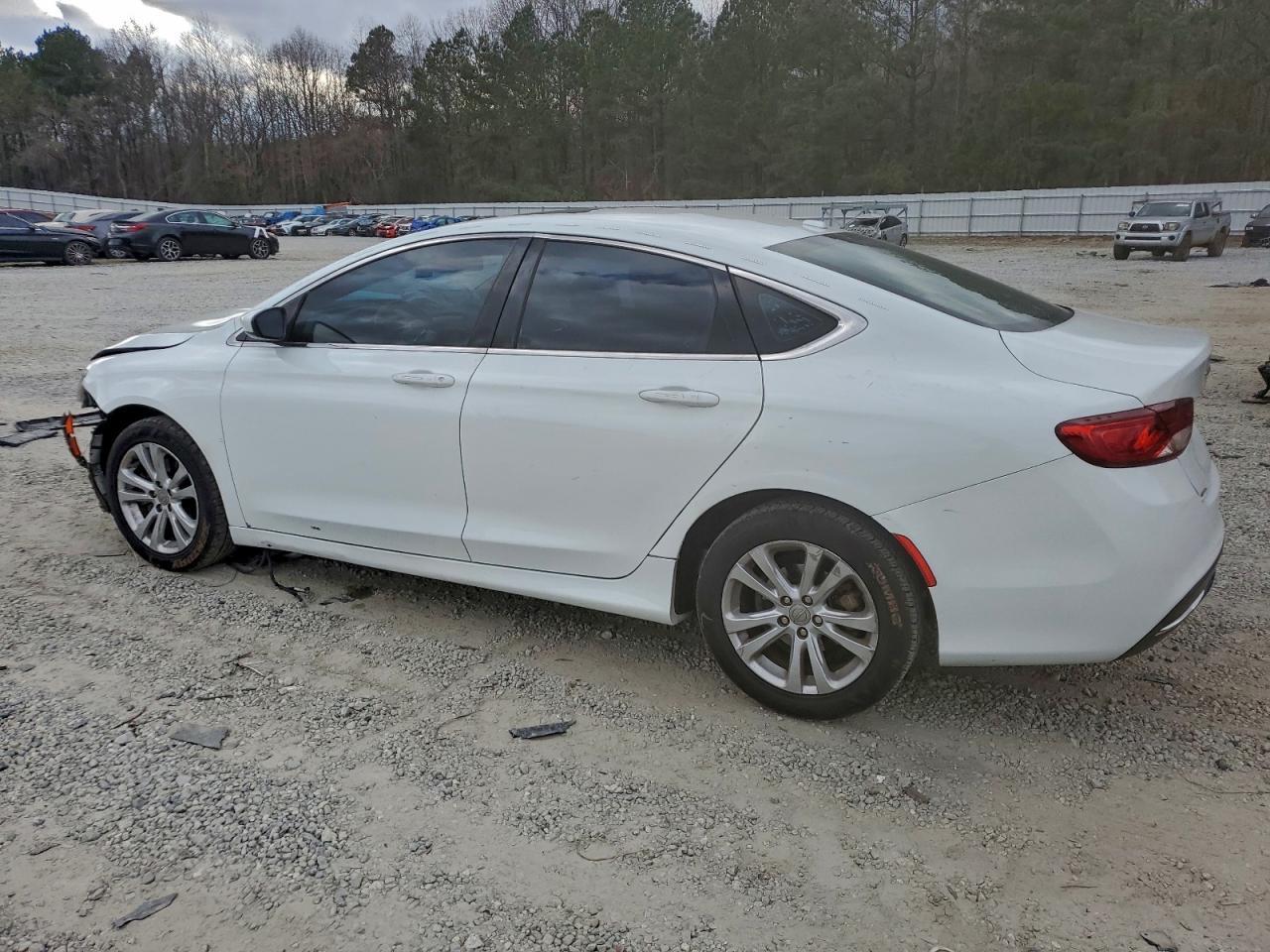 2015 CHRYSLER 200