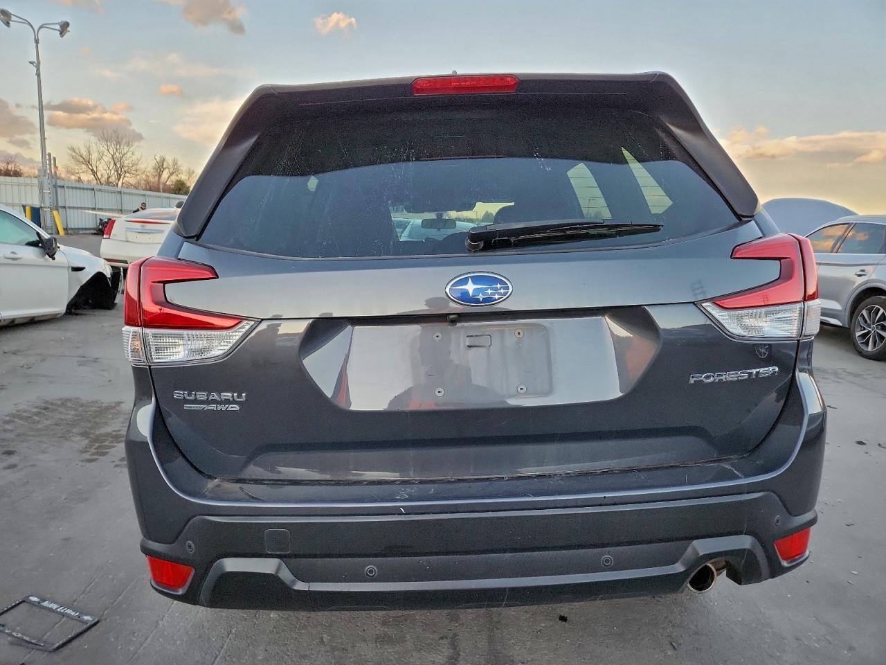2023 SUBARU FORESTER