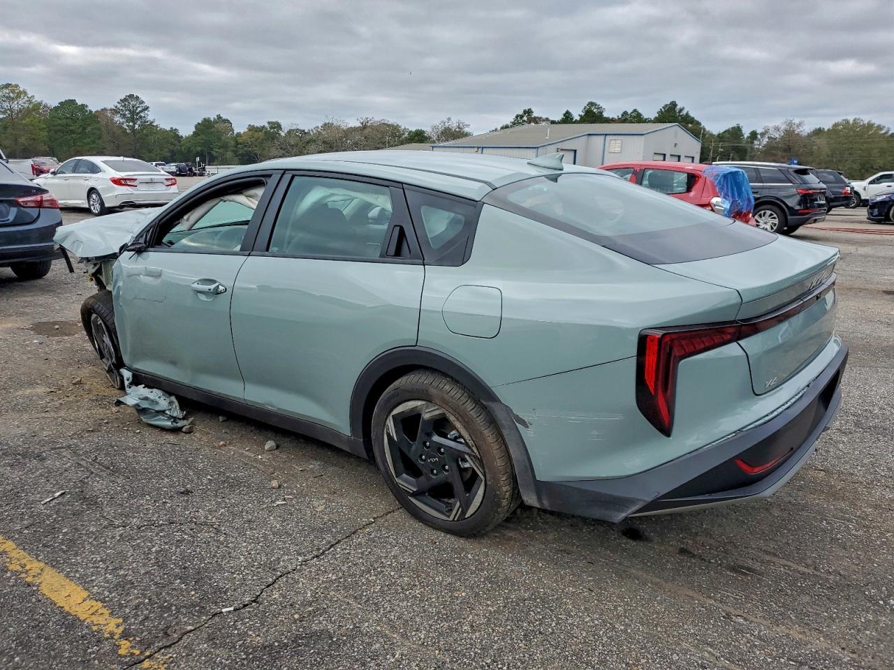 2025 KIA K4