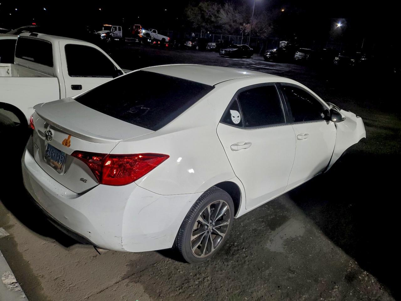 2017 TOYOTA COROLLA