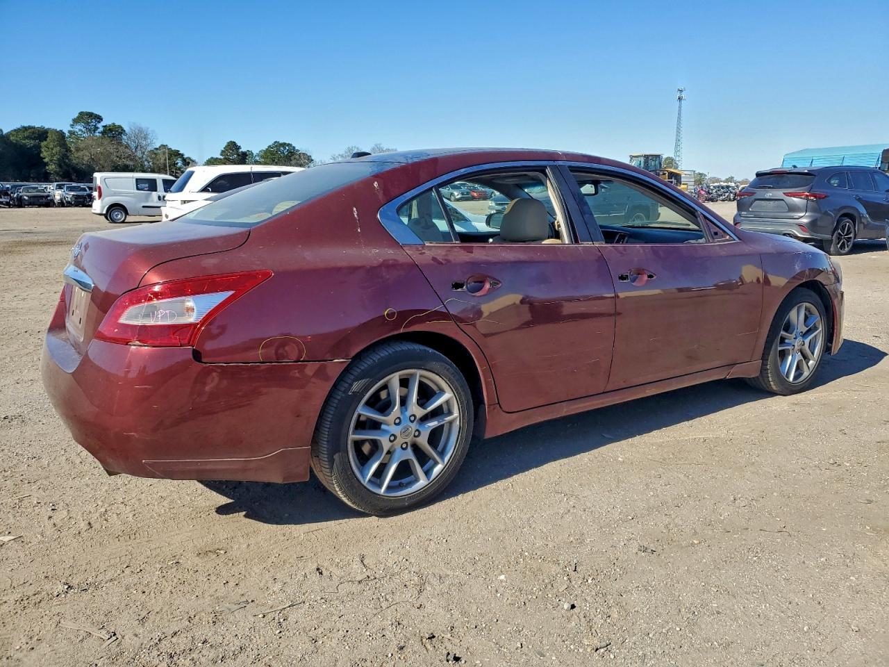 2009 NISSAN Maxima