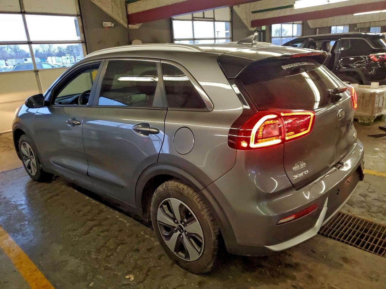 2017 KIA Niro