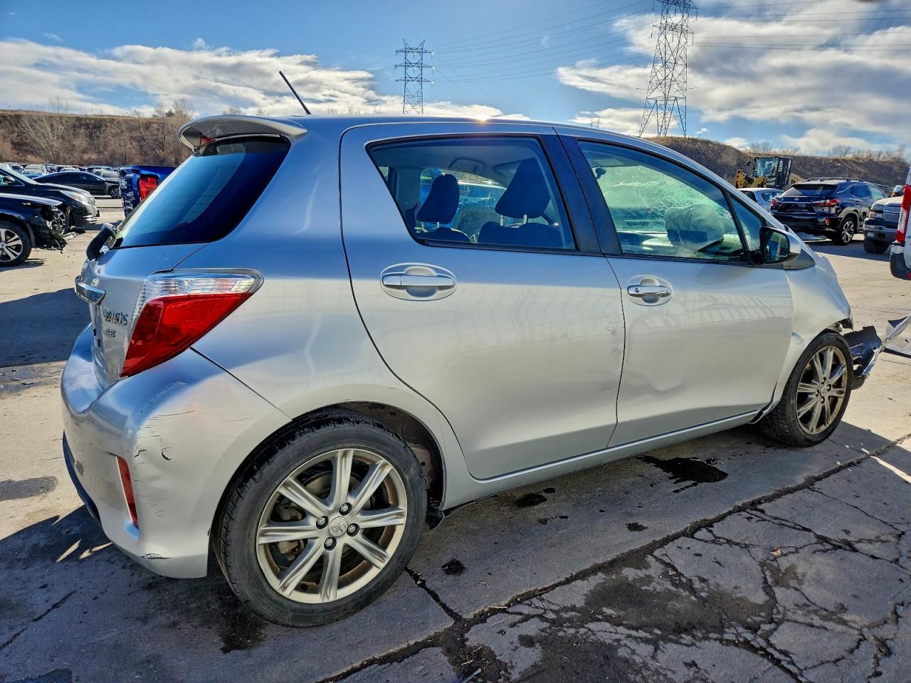 2012 TOYOTA YARIS