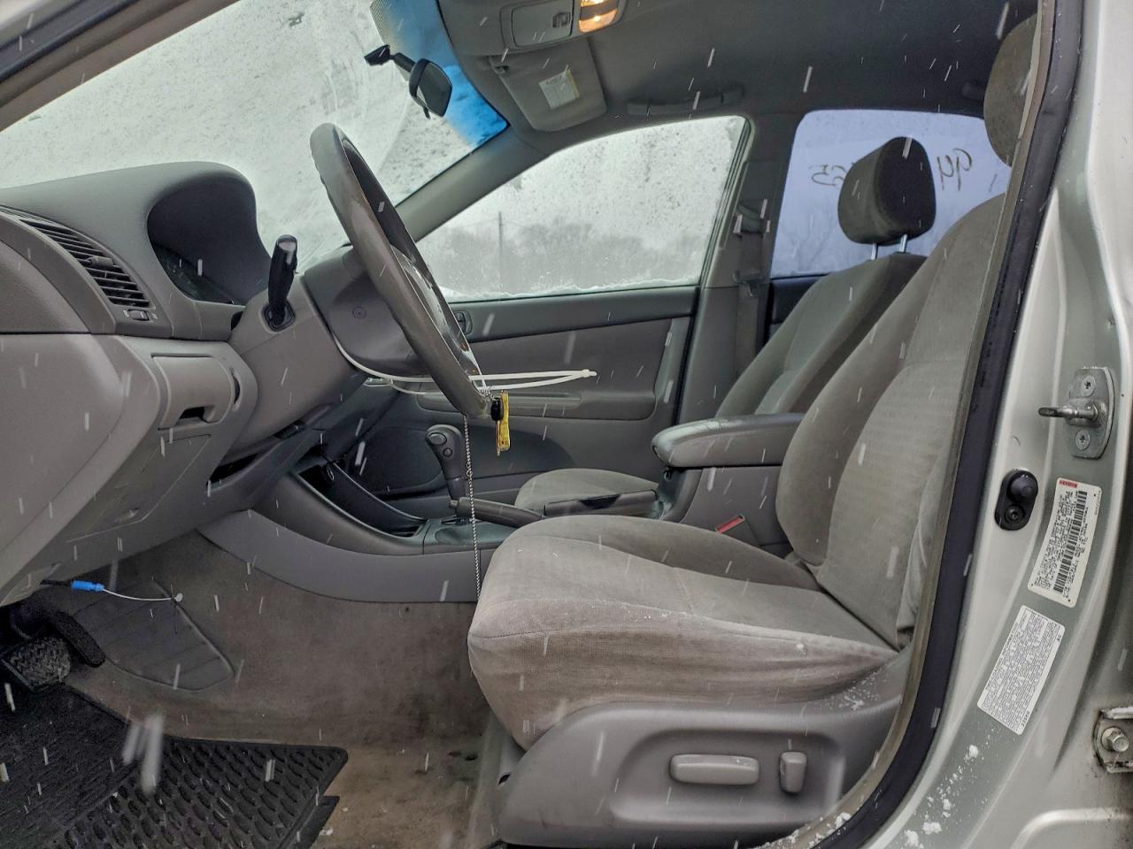 2002 TOYOTA CAMRY