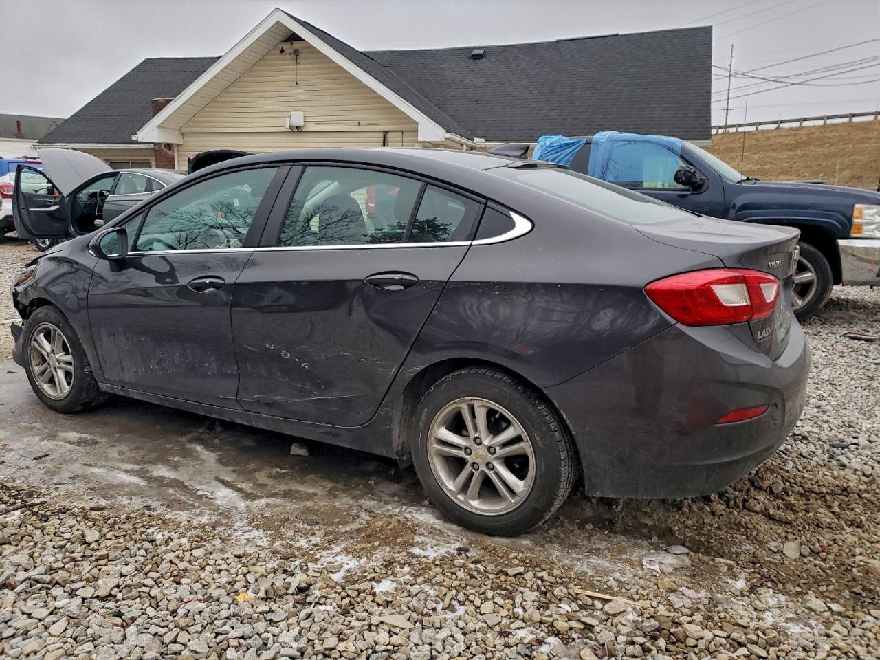 2017 CHEVROLET CRUZE