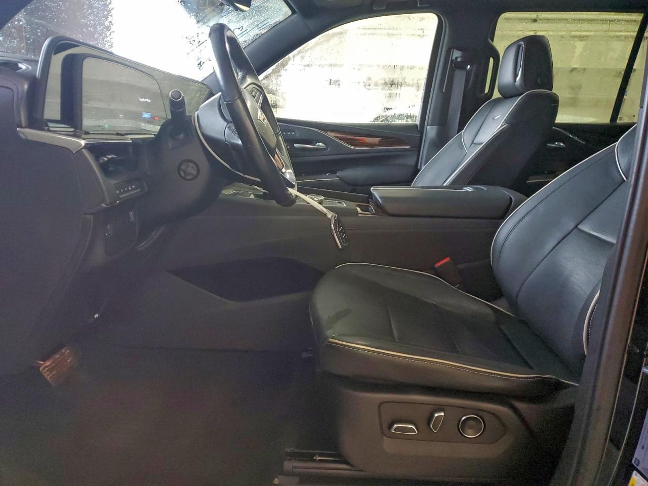 2021 CADILLAC ESCALADE