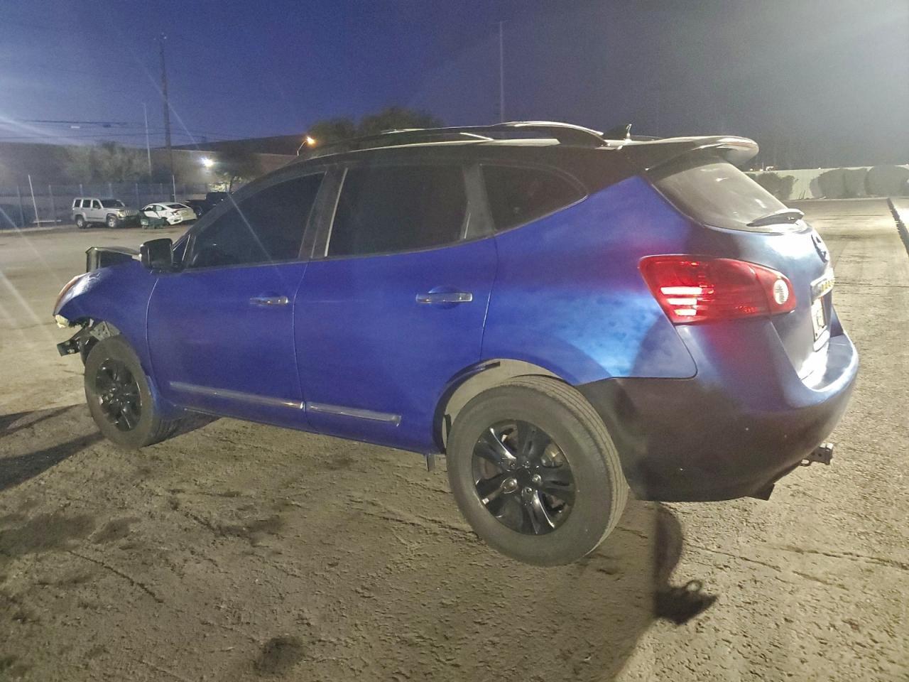 2014 NISSAN ROGUE