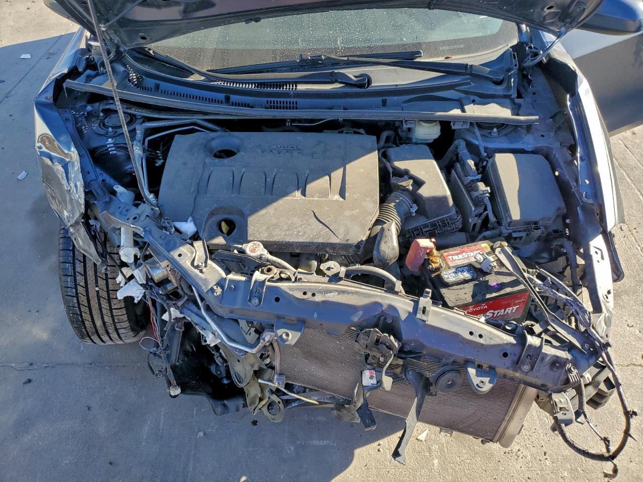 2019 TOYOTA COROLLA