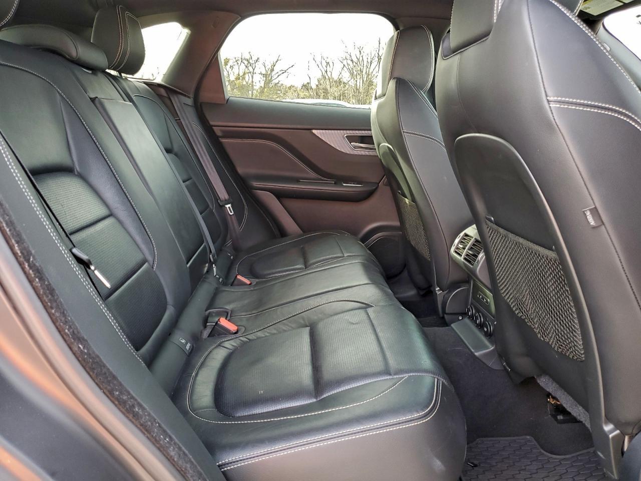 2018 JAGUAR F-Pace