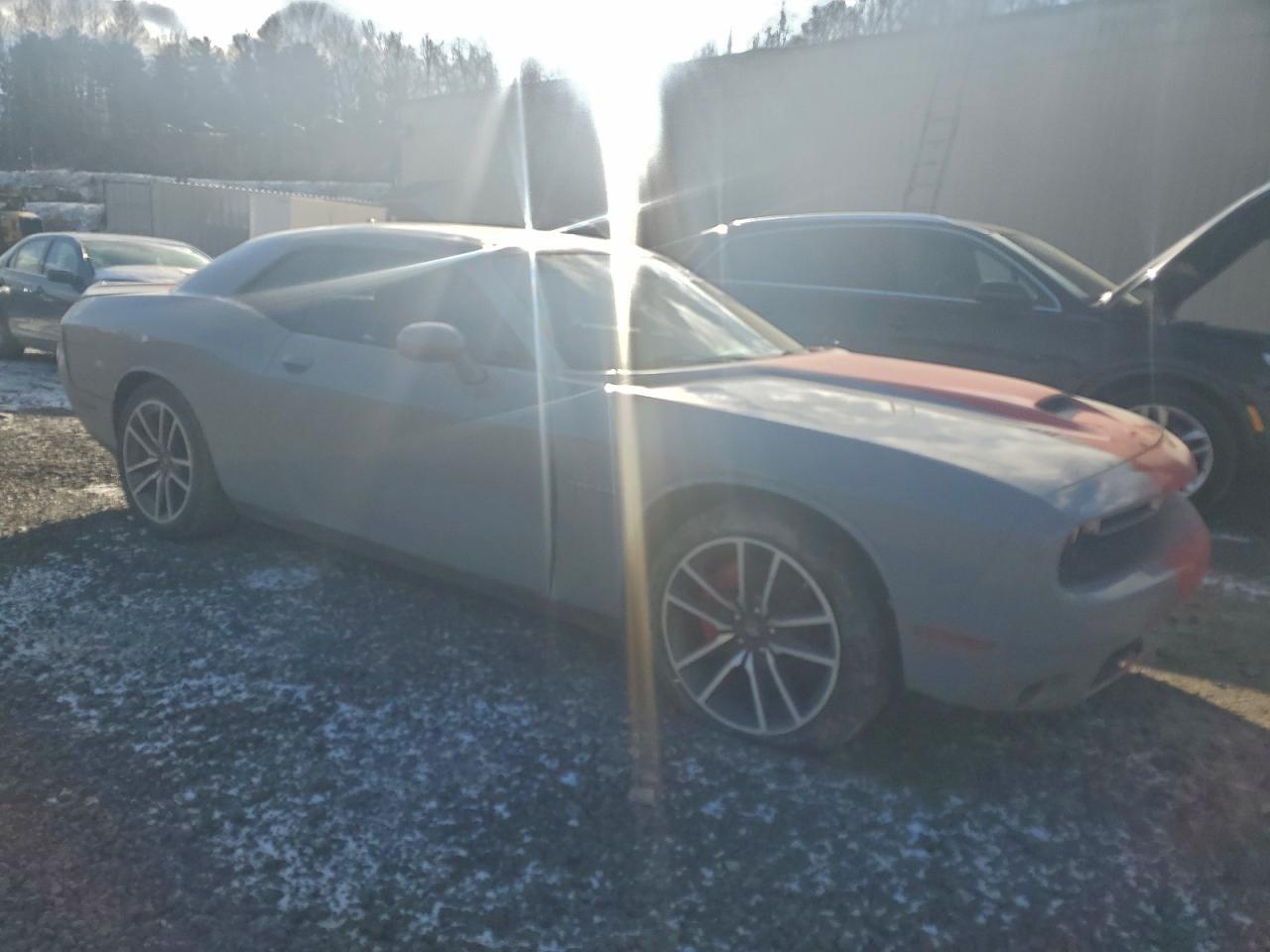 2022 DODGE Challenger