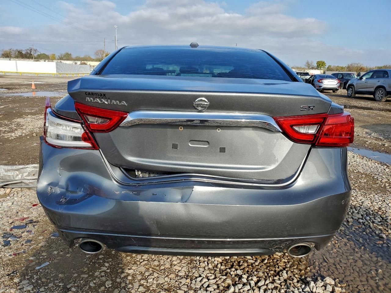 2017 NISSAN Maxima